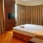 Big 1 Bedroom Park Royale Apartment By Travelio