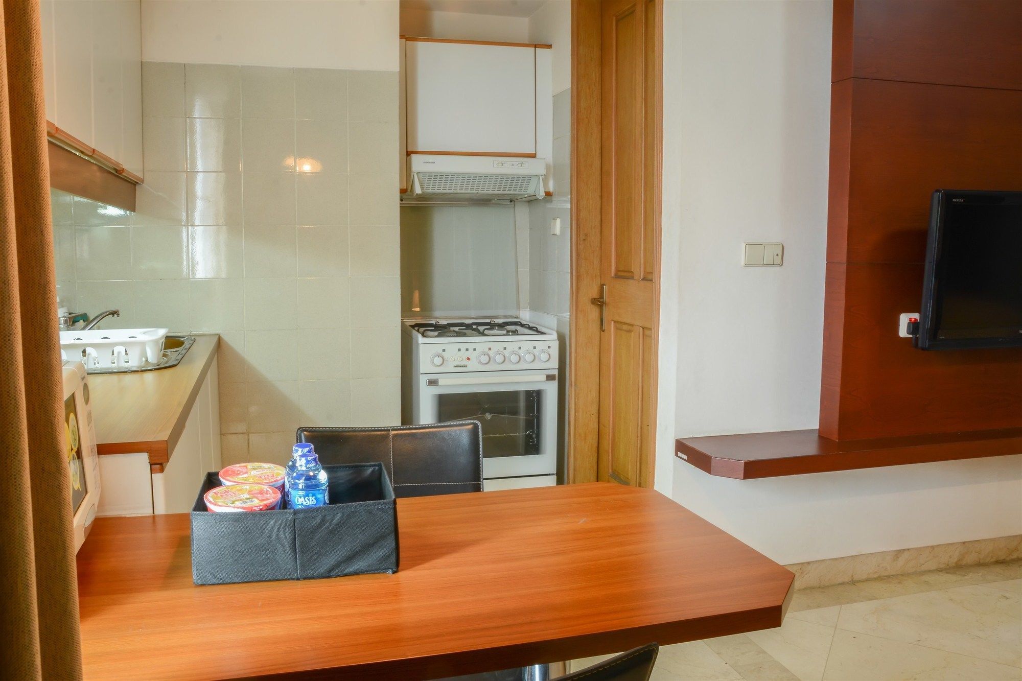 Big 1 Bedroom Park Royale By Travelio *