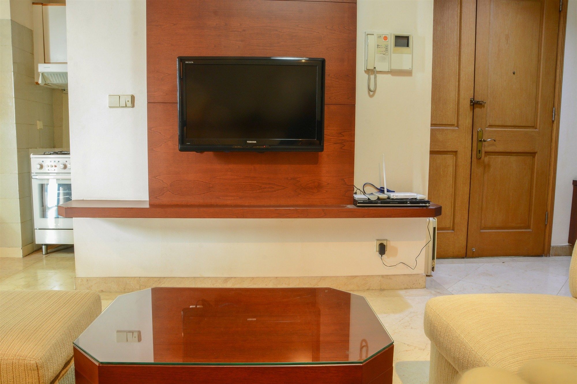 Big 1 Bedroom Park Royale By Travelio Jakarta